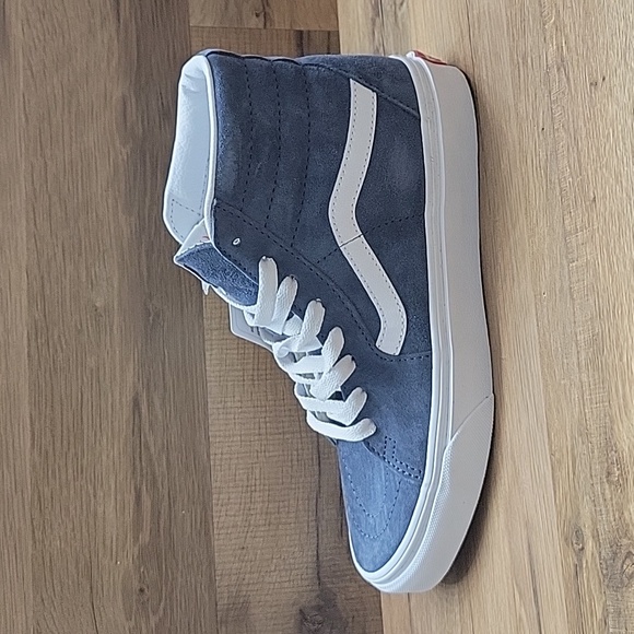 Van's SK8-Hi Brand new in the box authentic uper leather . - Picture 8 of 12